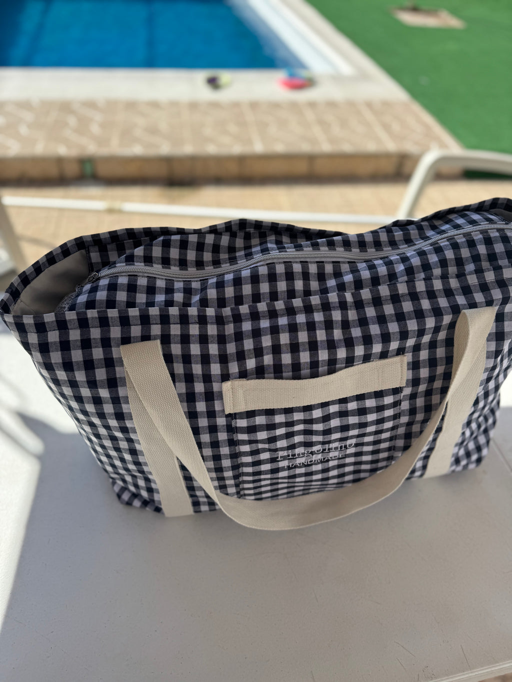Bolsa de Playa Grande Vichy Blanco y Negro | Pingolino Handmade
