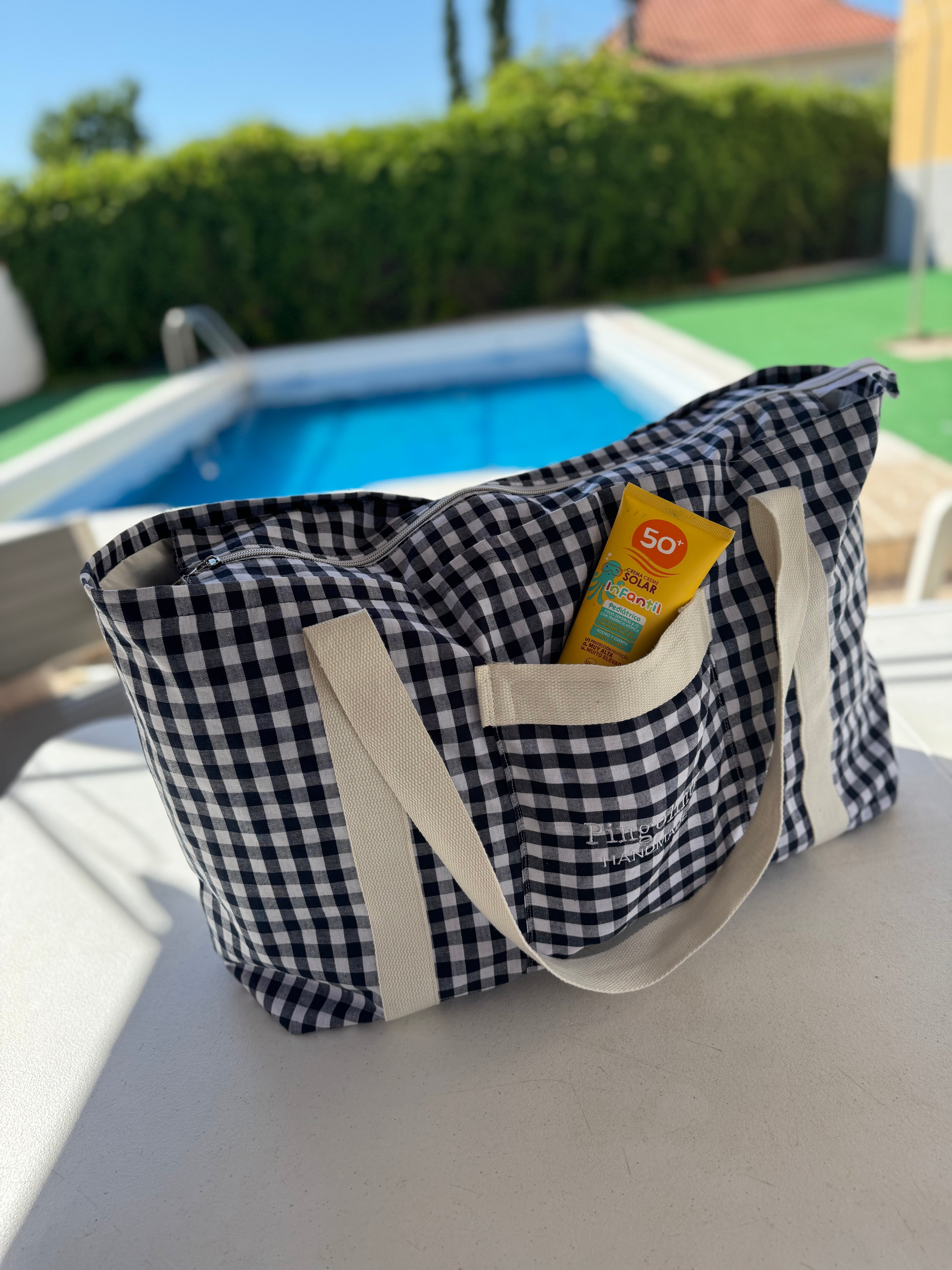 Bolsa de Playa Grande Vichy Blanco y Negro | Pingolino Handmade